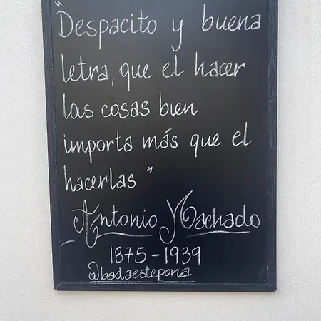 Zazz Апарт-отель *