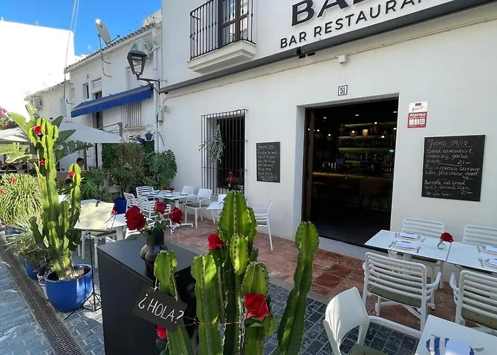 Апарт-отель Zazz Эстепона